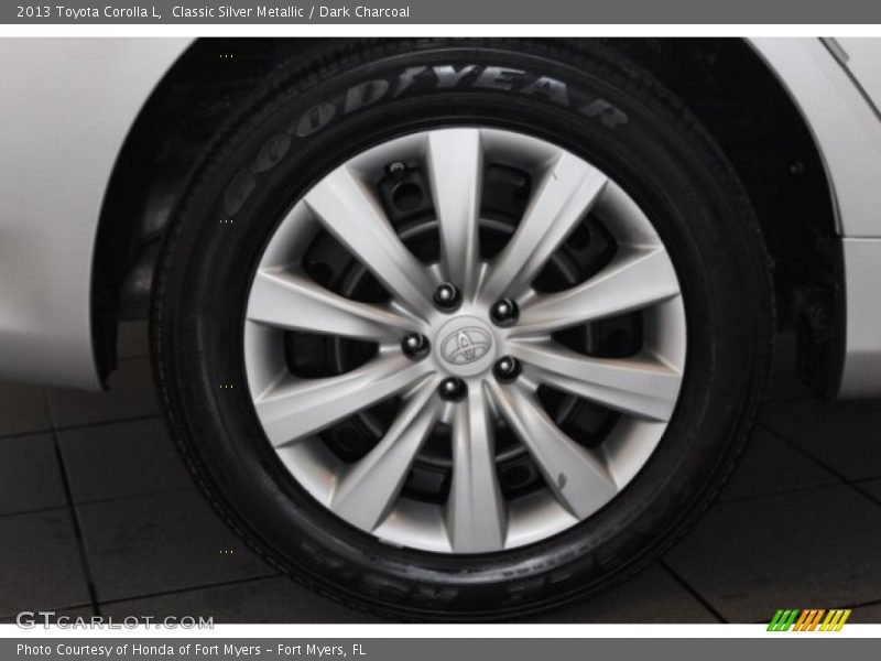 Classic Silver Metallic / Dark Charcoal 2013 Toyota Corolla L