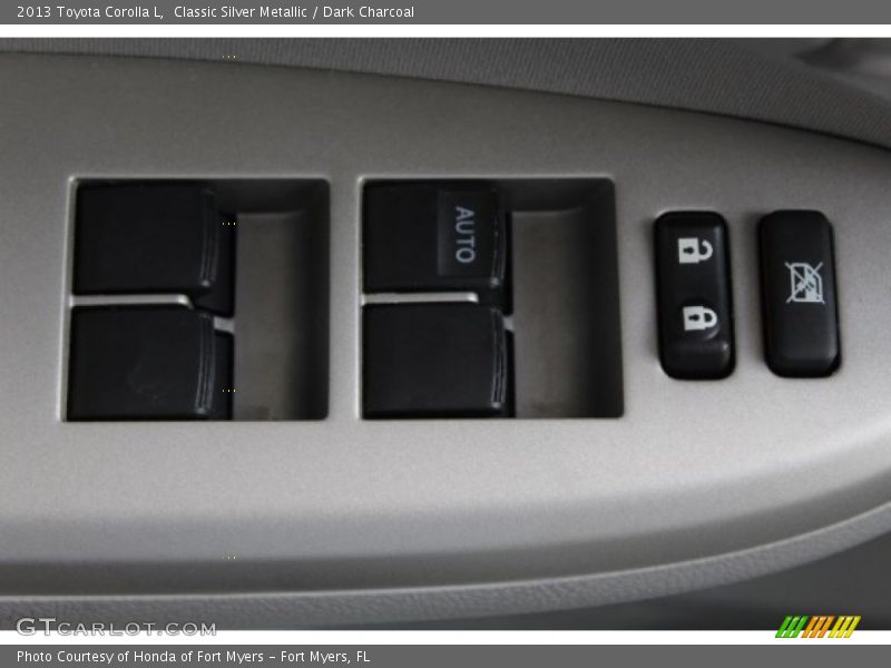 Classic Silver Metallic / Dark Charcoal 2013 Toyota Corolla L
