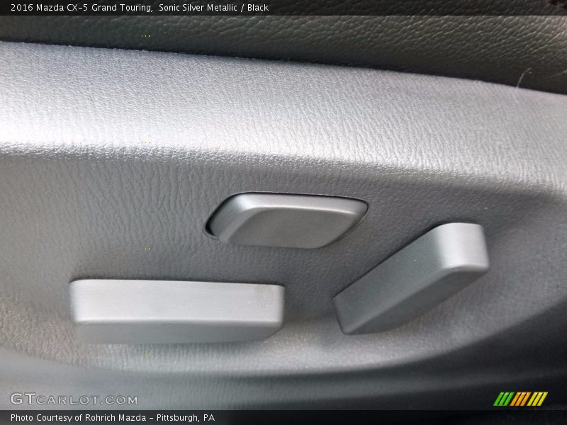 Sonic Silver Metallic / Black 2016 Mazda CX-5 Grand Touring