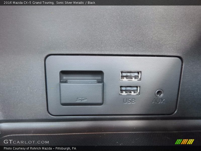 Sonic Silver Metallic / Black 2016 Mazda CX-5 Grand Touring