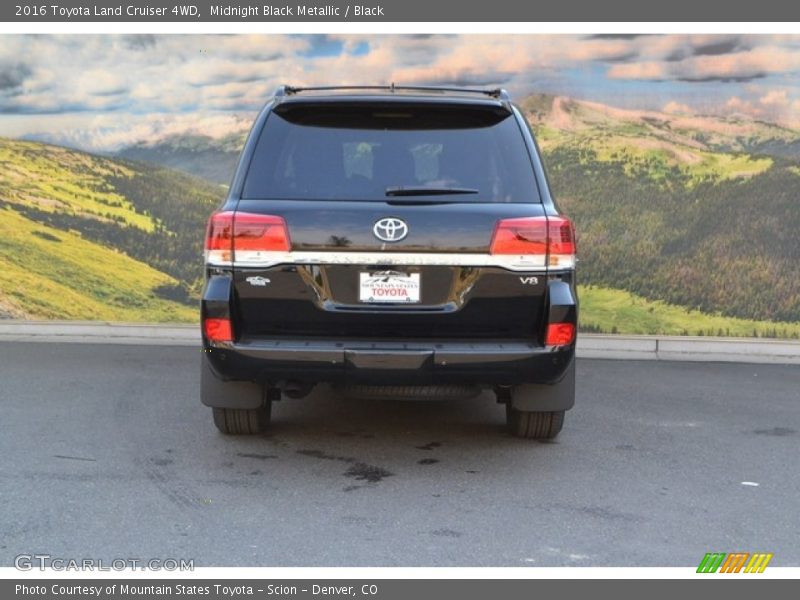 Midnight Black Metallic / Black 2016 Toyota Land Cruiser 4WD