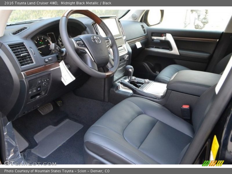 Midnight Black Metallic / Black 2016 Toyota Land Cruiser 4WD