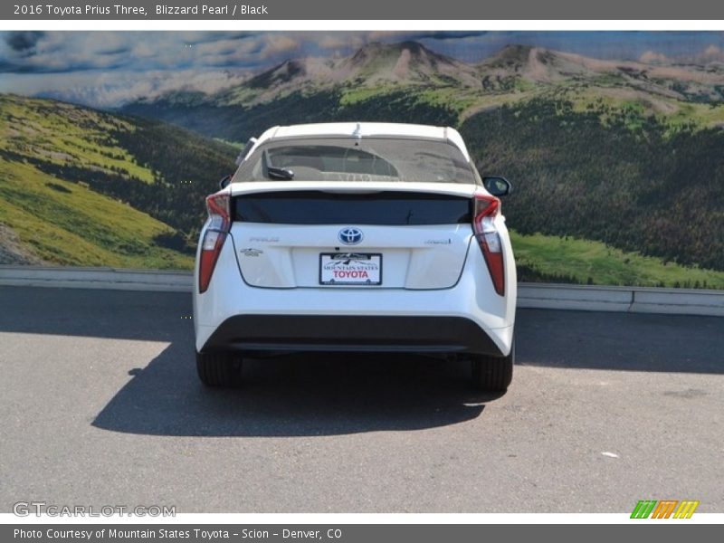 Blizzard Pearl / Black 2016 Toyota Prius Three