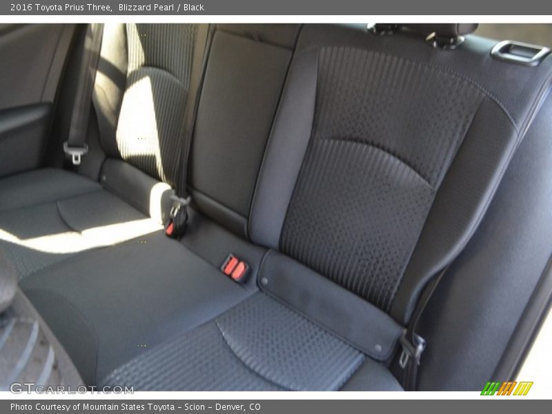 Blizzard Pearl / Black 2016 Toyota Prius Three