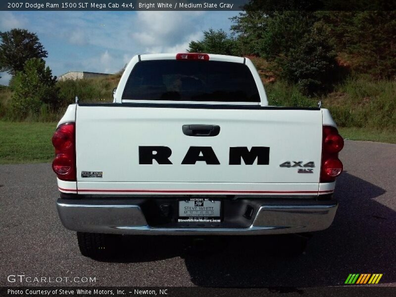 Bright White / Medium Slate Gray 2007 Dodge Ram 1500 SLT Mega Cab 4x4