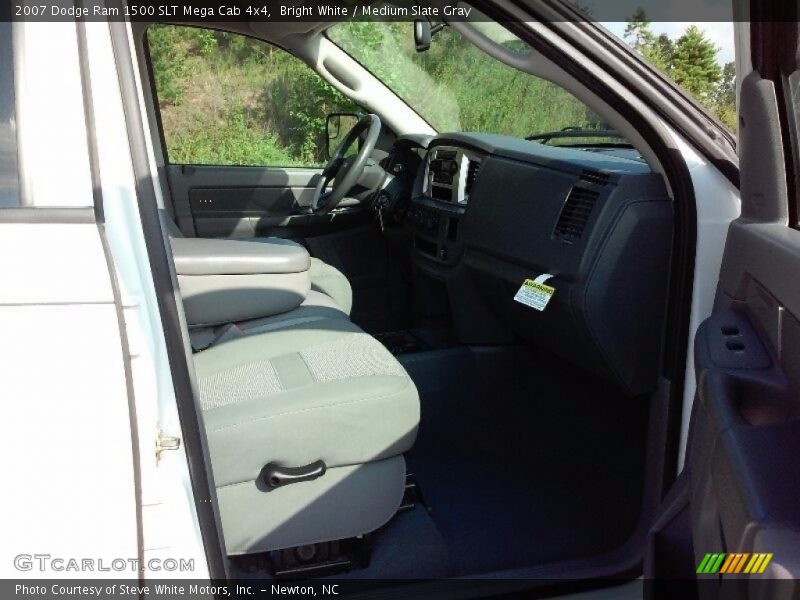 Bright White / Medium Slate Gray 2007 Dodge Ram 1500 SLT Mega Cab 4x4