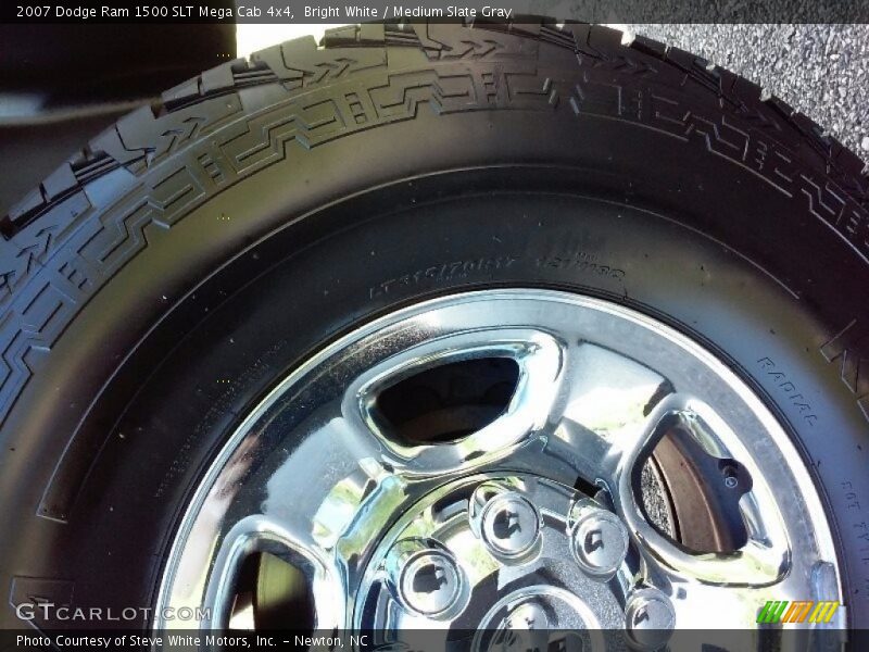 Bright White / Medium Slate Gray 2007 Dodge Ram 1500 SLT Mega Cab 4x4