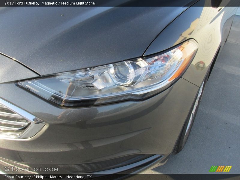 Magnetic / Medium Light Stone 2017 Ford Fusion S