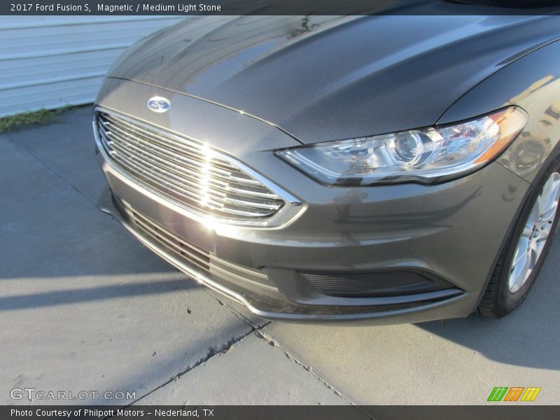 Magnetic / Medium Light Stone 2017 Ford Fusion S