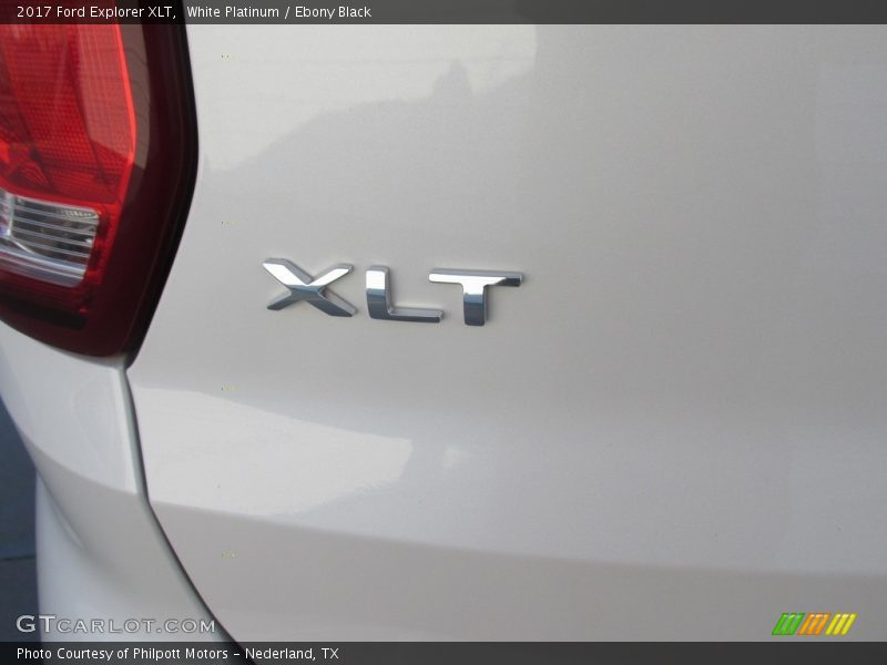 White Platinum / Ebony Black 2017 Ford Explorer XLT