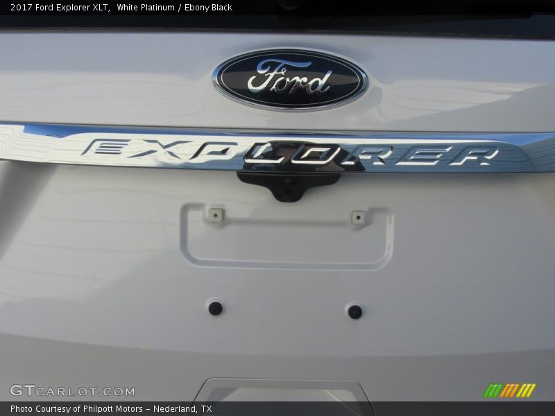 White Platinum / Ebony Black 2017 Ford Explorer XLT