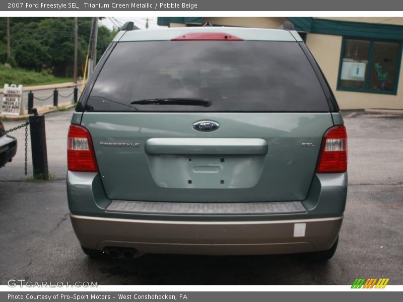 Titanium Green Metallic / Pebble Beige 2007 Ford Freestyle SEL