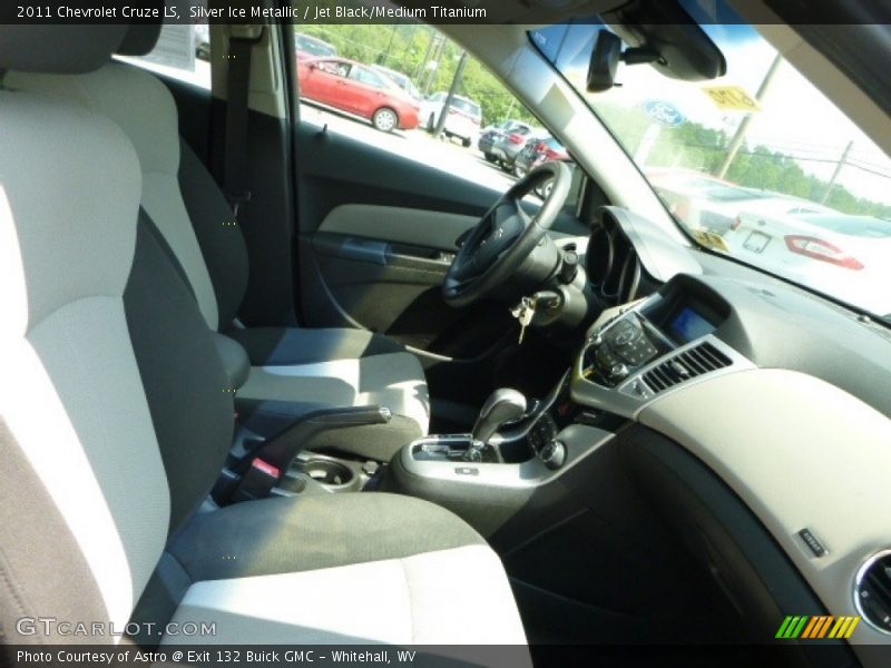 Silver Ice Metallic / Jet Black/Medium Titanium 2011 Chevrolet Cruze LS