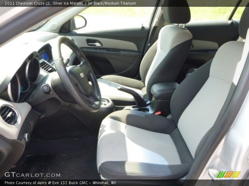 Silver Ice Metallic / Jet Black/Medium Titanium 2011 Chevrolet Cruze LS