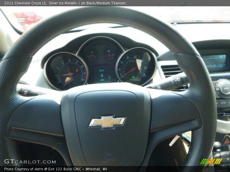 Silver Ice Metallic / Jet Black/Medium Titanium 2011 Chevrolet Cruze LS