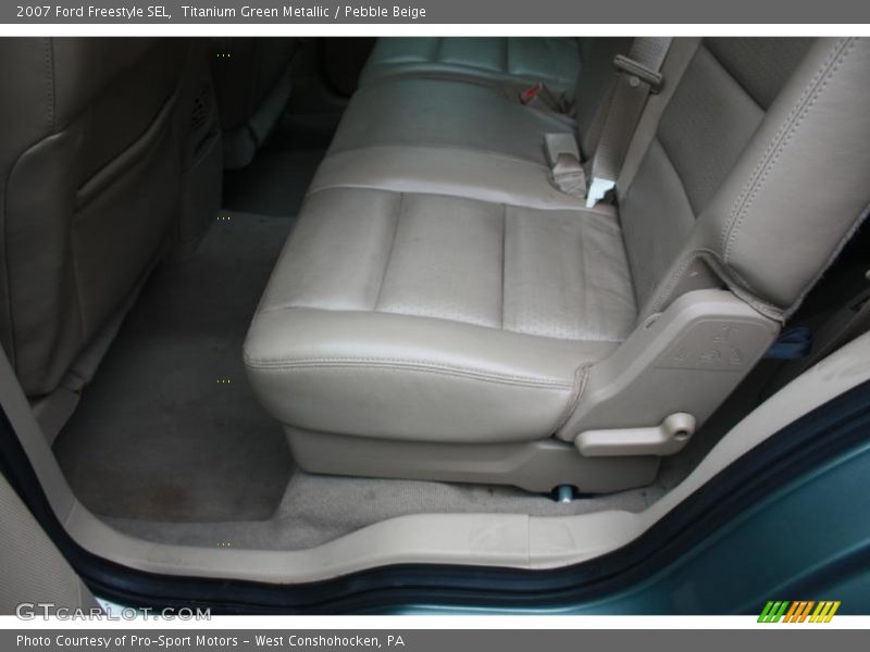 Titanium Green Metallic / Pebble Beige 2007 Ford Freestyle SEL