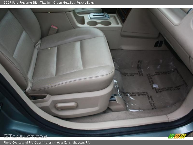 Titanium Green Metallic / Pebble Beige 2007 Ford Freestyle SEL