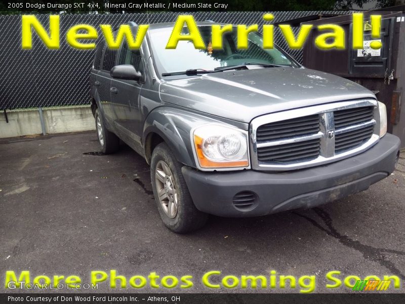 Mineral Gray Metallic / Medium Slate Gray 2005 Dodge Durango SXT 4x4
