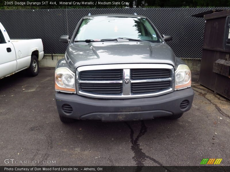 Mineral Gray Metallic / Medium Slate Gray 2005 Dodge Durango SXT 4x4