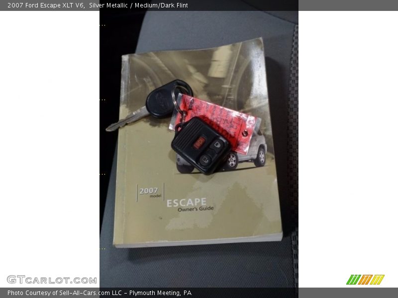 Silver Metallic / Medium/Dark Flint 2007 Ford Escape XLT V6