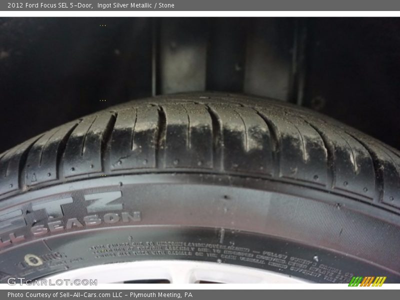 Ingot Silver Metallic / Stone 2012 Ford Focus SEL 5-Door