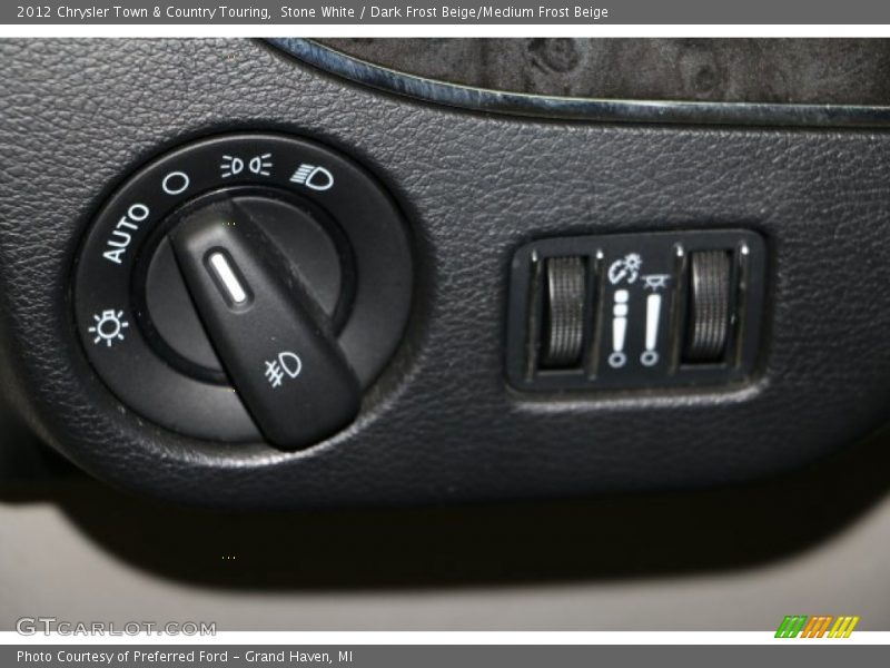 Stone White / Dark Frost Beige/Medium Frost Beige 2012 Chrysler Town & Country Touring