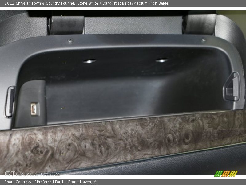 Stone White / Dark Frost Beige/Medium Frost Beige 2012 Chrysler Town & Country Touring