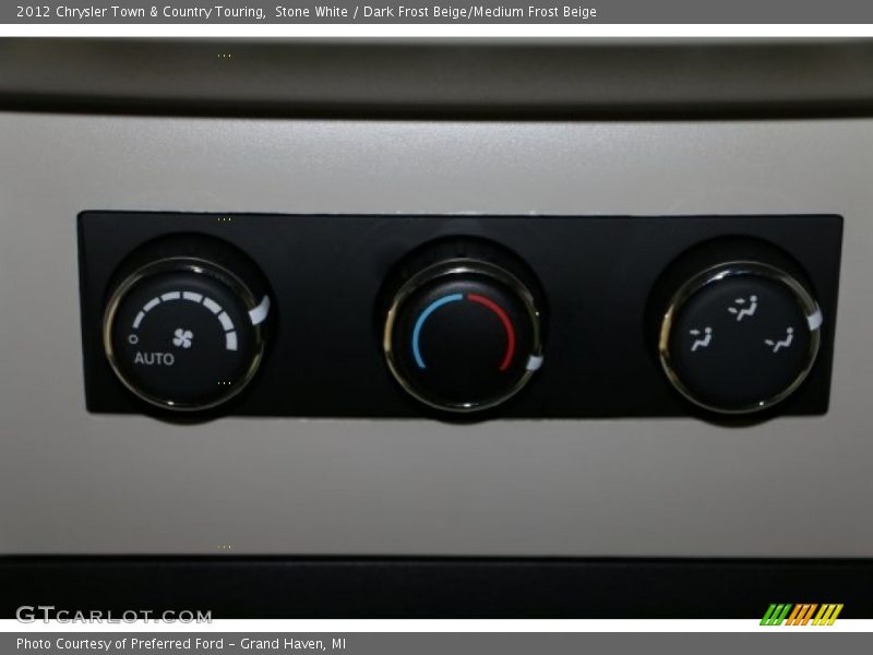 Stone White / Dark Frost Beige/Medium Frost Beige 2012 Chrysler Town & Country Touring
