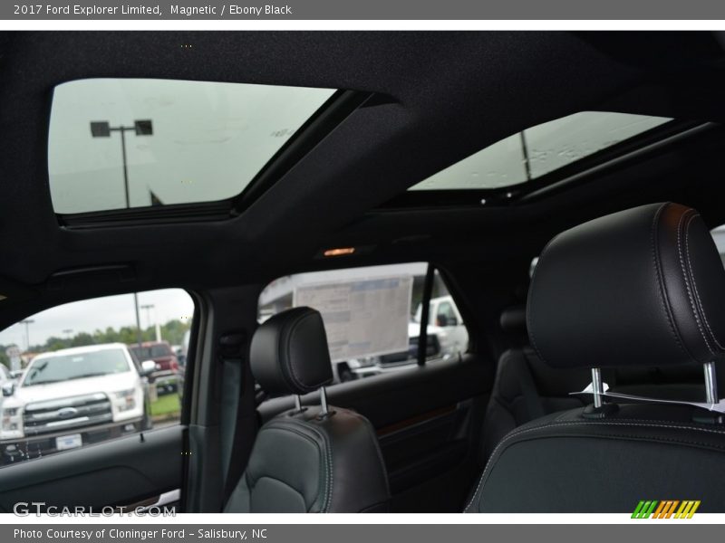 Magnetic / Ebony Black 2017 Ford Explorer Limited