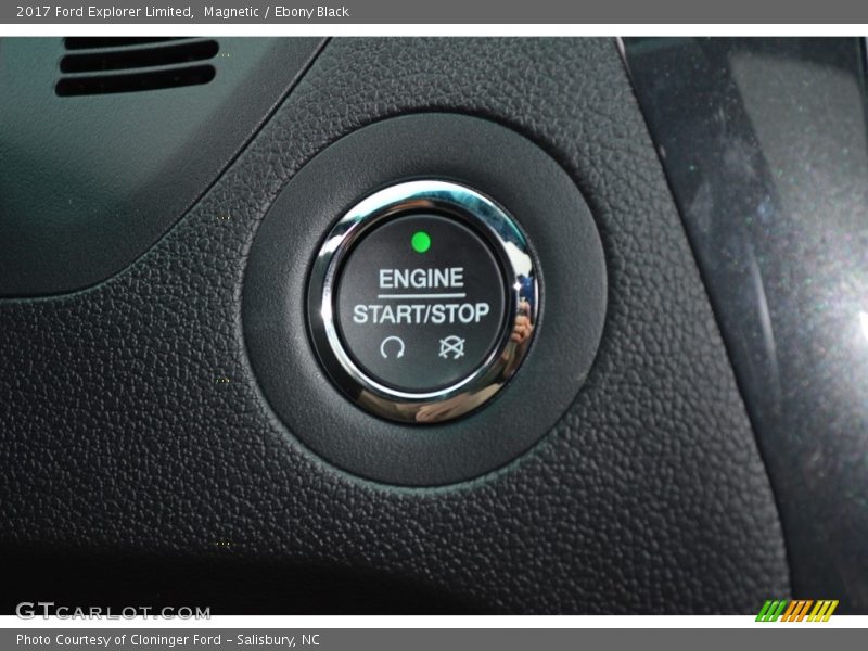 Magnetic / Ebony Black 2017 Ford Explorer Limited