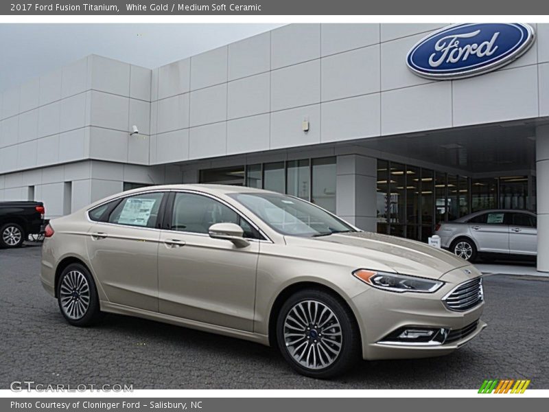 Front 3/4 View of 2017 Fusion Titanium