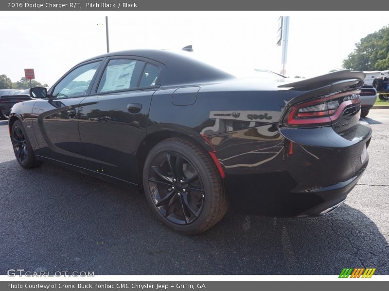 Pitch Black / Black 2016 Dodge Charger R/T