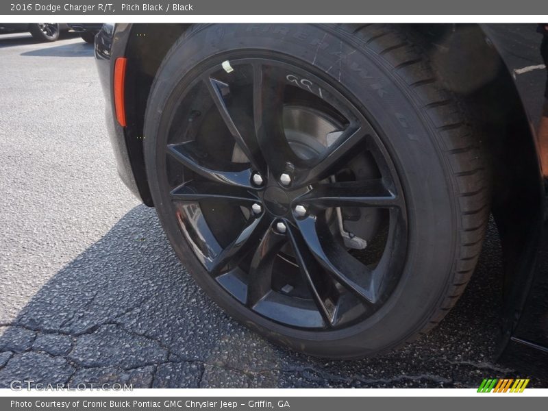 Pitch Black / Black 2016 Dodge Charger R/T