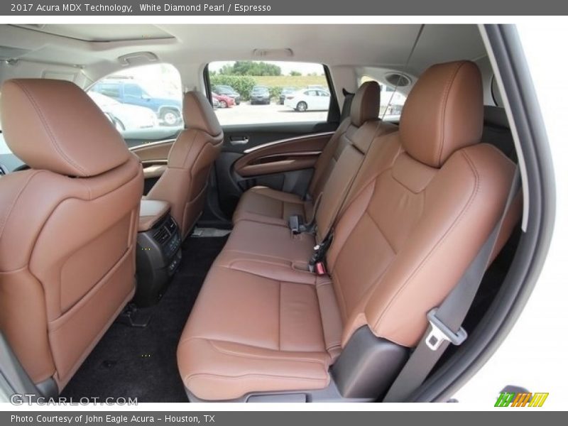 Rear Seat of 2017 MDX Technology