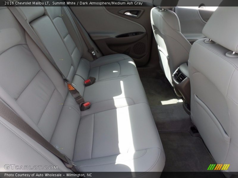 Summit White / Dark Atmosphere/Medium Ash Gray 2016 Chevrolet Malibu LT