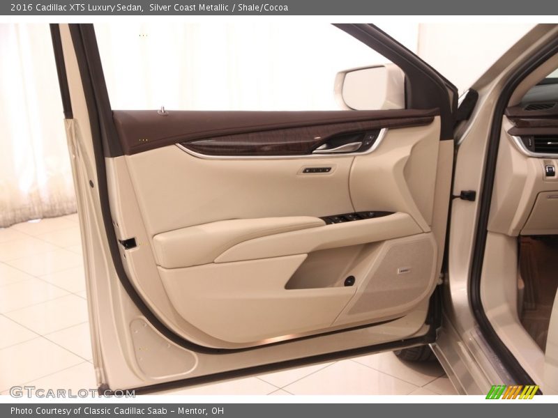 Silver Coast Metallic / Shale/Cocoa 2016 Cadillac XTS Luxury Sedan