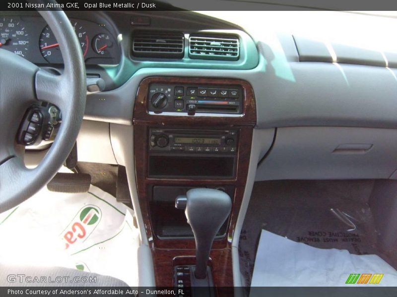 Opal Blue Metallic / Dusk 2001 Nissan Altima GXE