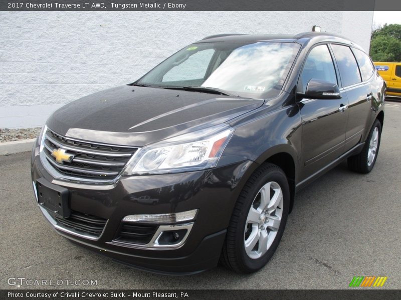 Tungsten Metallic / Ebony 2017 Chevrolet Traverse LT AWD