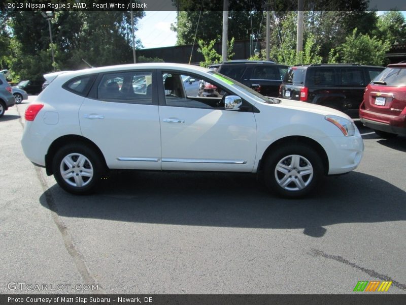 Pearl White / Black 2013 Nissan Rogue S AWD