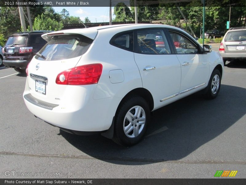 Pearl White / Black 2013 Nissan Rogue S AWD