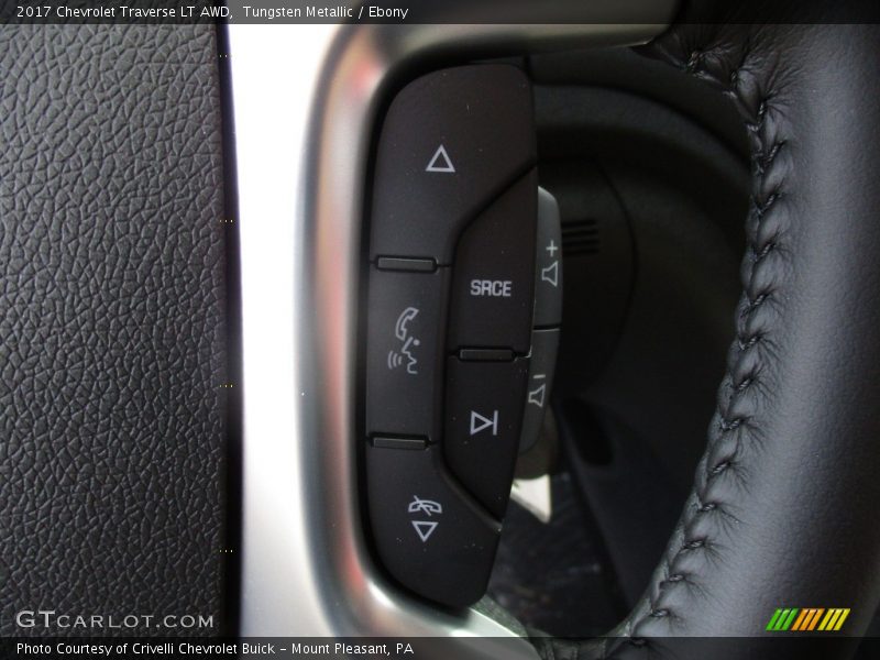 Tungsten Metallic / Ebony 2017 Chevrolet Traverse LT AWD