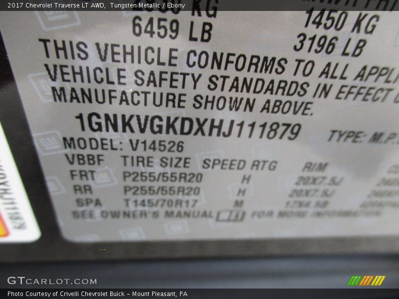 Tungsten Metallic / Ebony 2017 Chevrolet Traverse LT AWD
