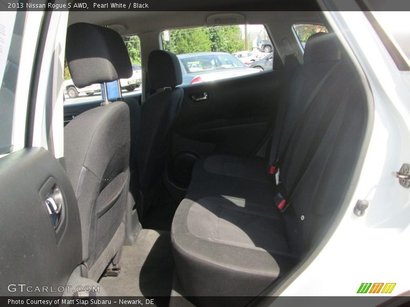 Pearl White / Black 2013 Nissan Rogue S AWD