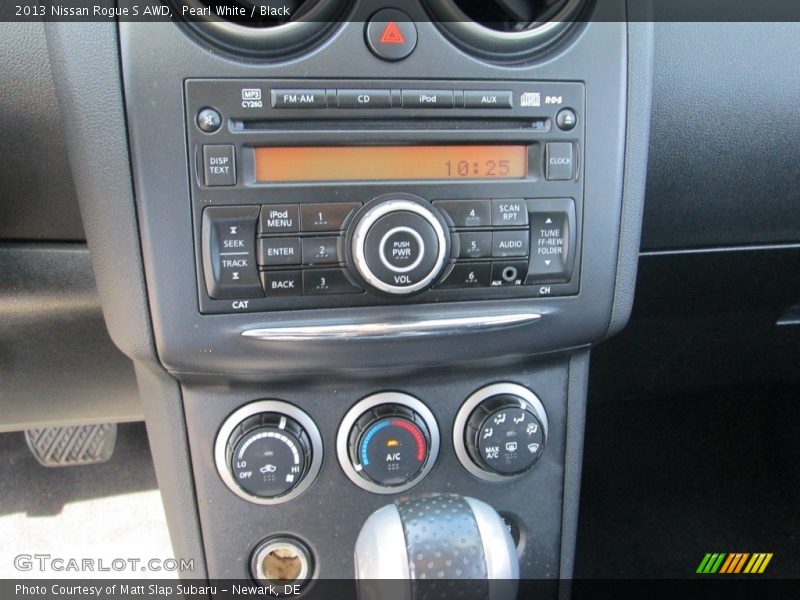 Pearl White / Black 2013 Nissan Rogue S AWD