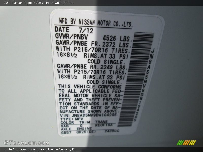 Pearl White / Black 2013 Nissan Rogue S AWD