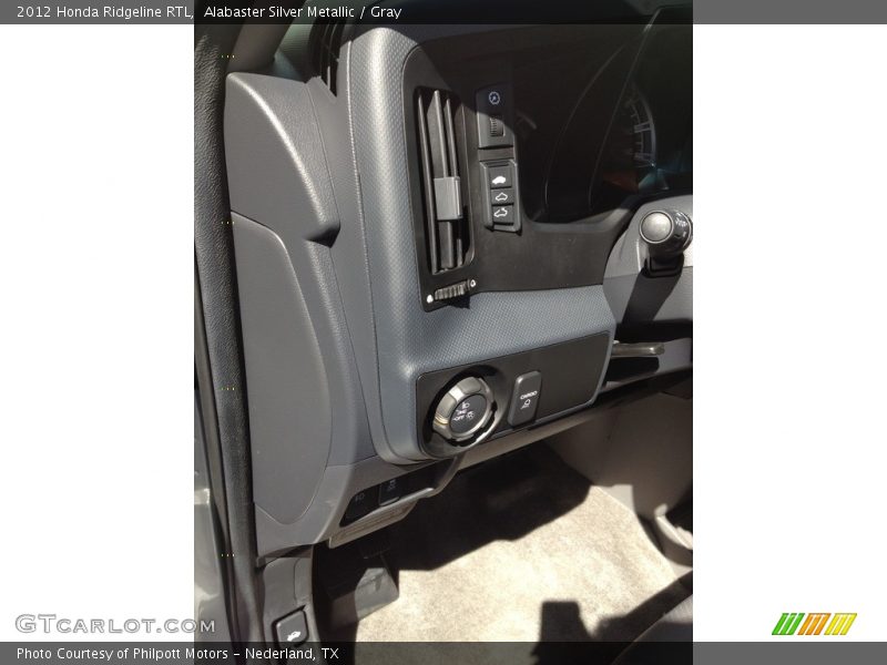 Alabaster Silver Metallic / Gray 2012 Honda Ridgeline RTL