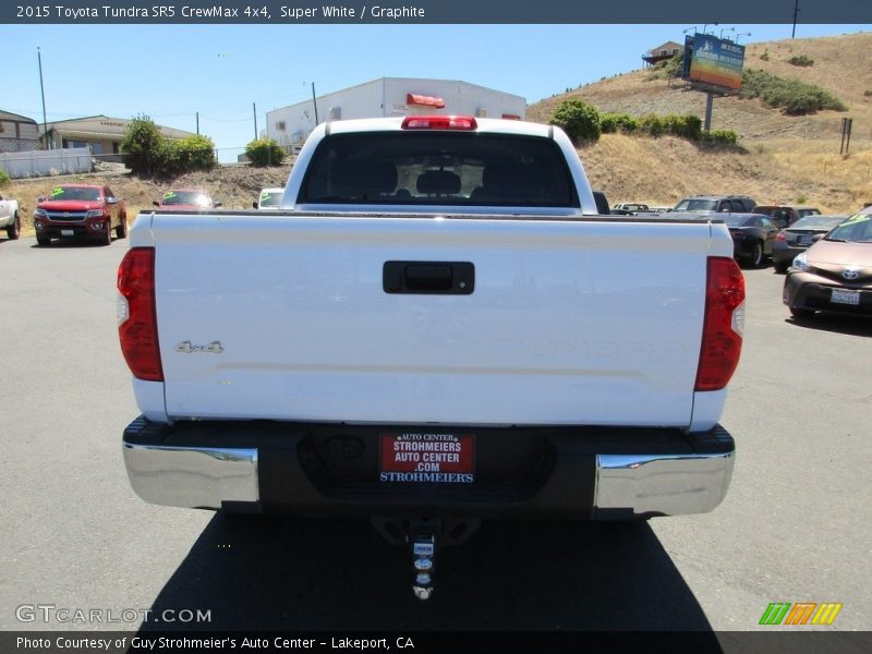 Super White / Graphite 2015 Toyota Tundra SR5 CrewMax 4x4