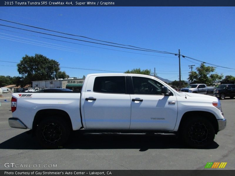 Super White / Graphite 2015 Toyota Tundra SR5 CrewMax 4x4