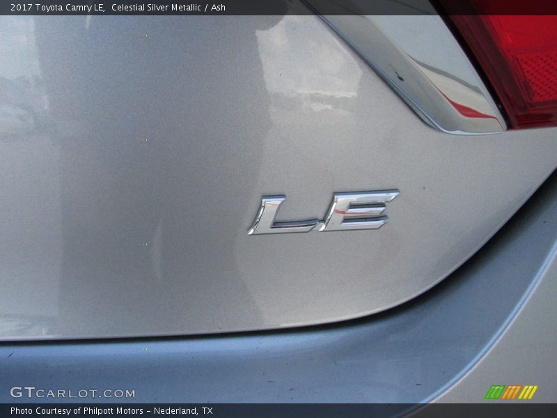  2017 Camry LE Logo