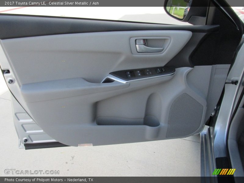 Door Panel of 2017 Camry LE